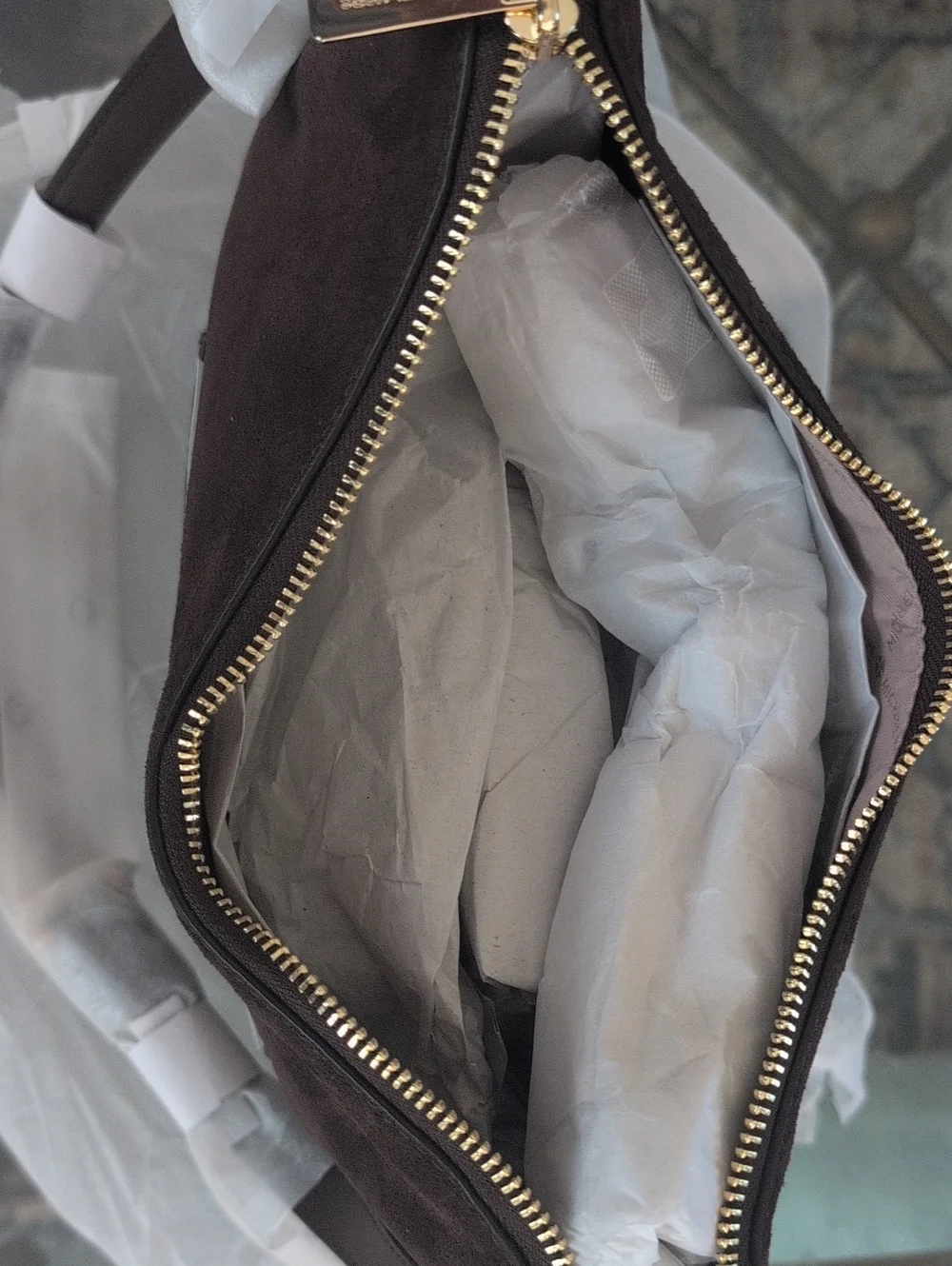 Michael Kors Medium Messenger Bag